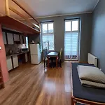 Pokoj Z Aneksem Gdansk Srodmiescie Rooms To Let